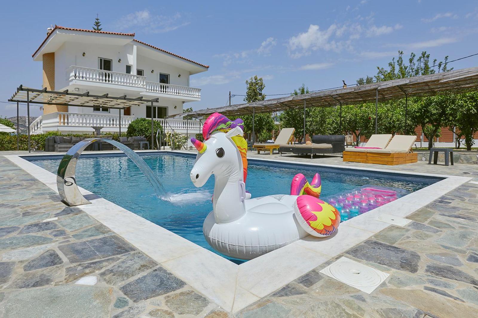 Villa Mairi - 2 Private Pools & Game Room Near Athens Salamís Exterior foto