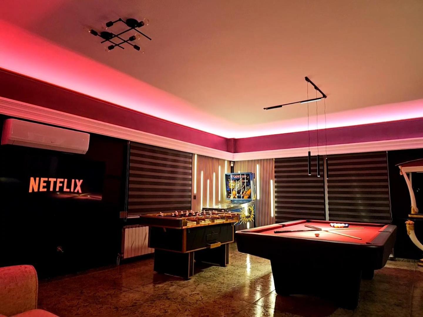 Villa Mairi - 2 Private Pools & Game Room Near Athens Salamís Exterior foto